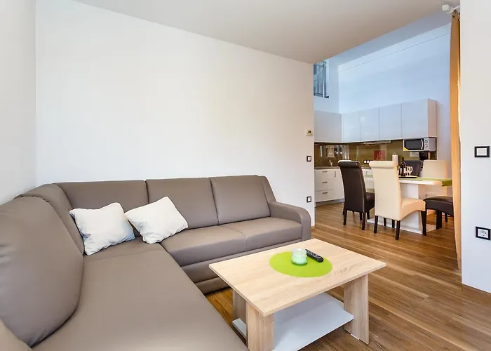 Vlado Apartamento *