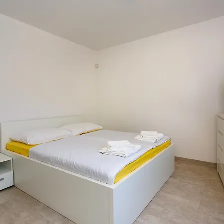Apartamento Vlado Krk Town